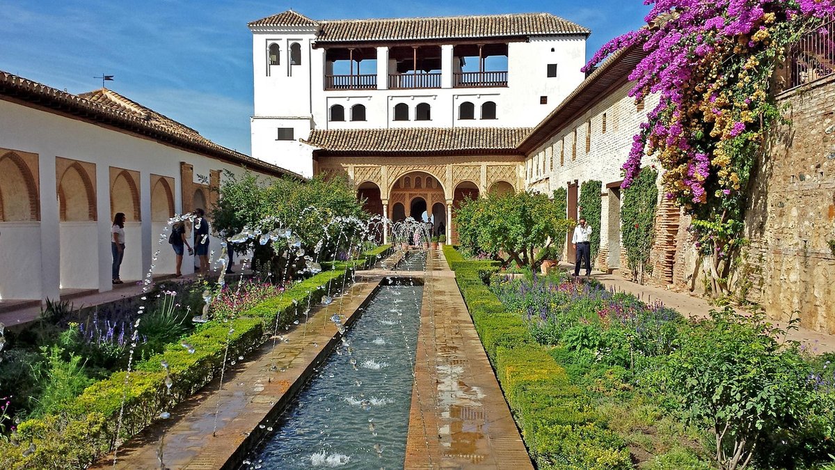 Growing Herbs Together in a Kitchen Courtyard